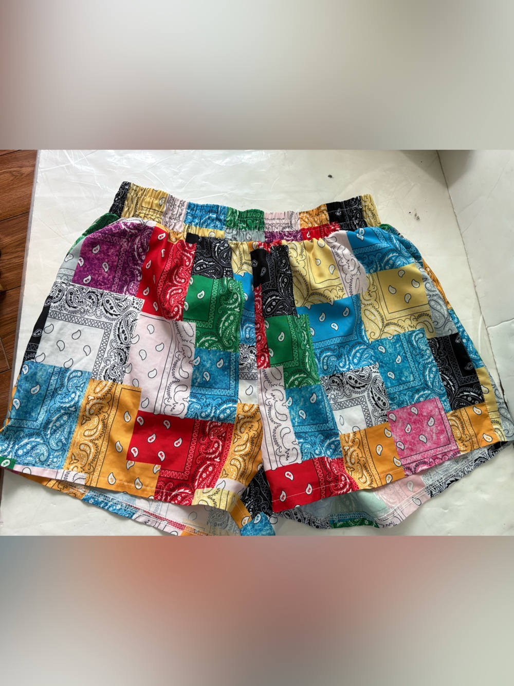 Multicolor Patchwork Bandana Print Women's shorts with pockets